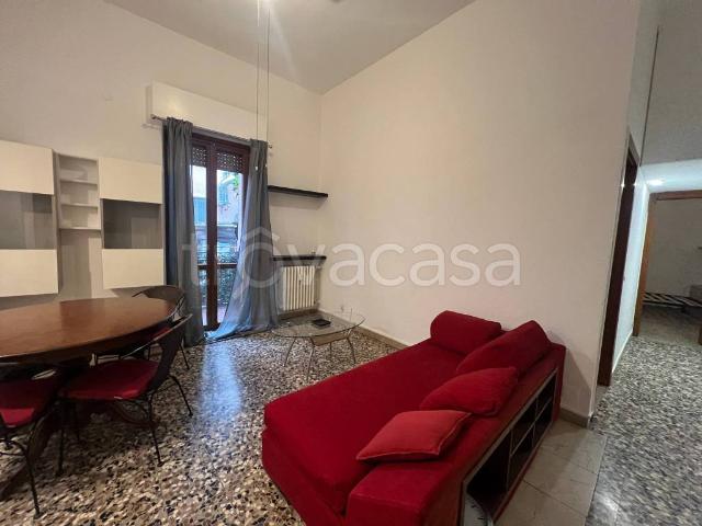 Appartamento in affitto a Milano via Palanzone, 26, arredato, ristrutturato, balcone TrovaCasa