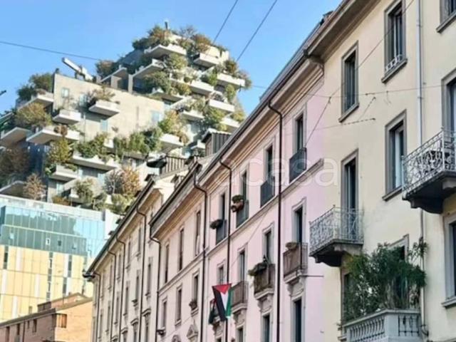 Appartamento in affitto a Milano via Pastrengo, luminoso, studio TrovaCasa