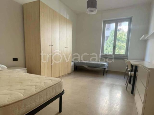 Appartamento in affitto a Milano via Pietro Cavalcabò, arredato, ristrutturato, cucina a vista TrovaCasa