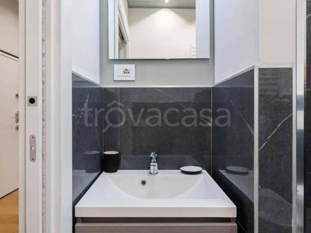 Appartamento in affitto a Milano via Pietro da Cemmo TrovaCasa
