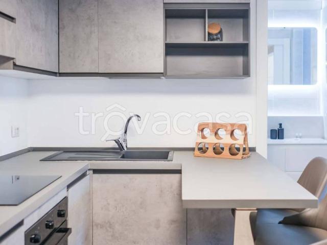 Appartamento in affitto a Milano via Pietro da Cortona, Città Studi