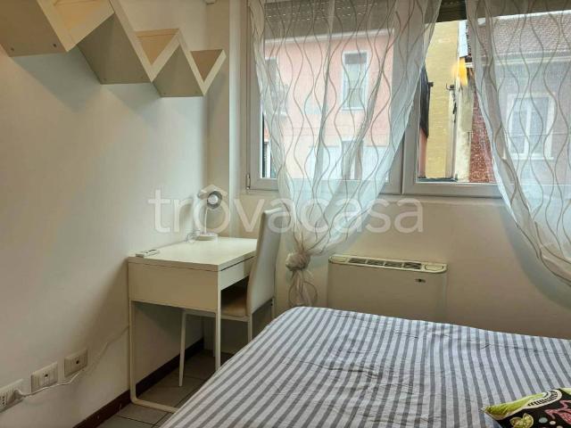 Appartamento in affitto a Milano via Privata Pantelleria, Certosa