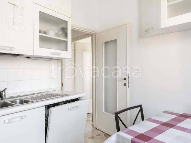 Appartamento in affitto a Milano via Privata Pietro Ogliari, arredato, balcone TrovaCasa
