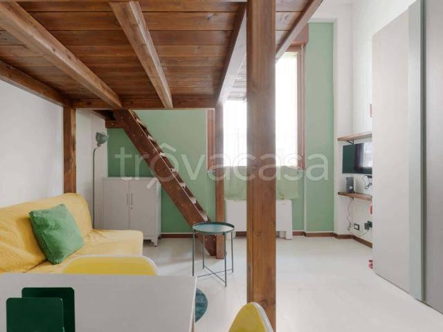 Appartamento in affitto a Milano via Privata Pisino, arredato, riscaldamento centralizzato, lavatrice TrovaCasa