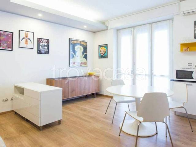 Appartamento in affitto a Milano via Tommaso Gulli, arredato, studio TrovaCasa