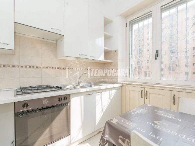 Appartamento in affitto a Milano via Val d'Ossola 8, arredato, balcone, cucina abitabile TrovaCasa