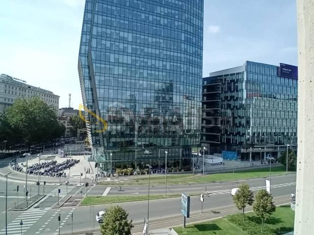 Appartamento in affitto a Milano via Vincenzo Viviani, 2A, arredato, ascensore, centrale TrovaCasa