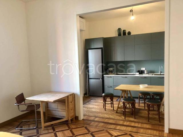 Appartamento in affitto a Milano viale Tunisia, arredato, ascensore, piscina TrovaCasa