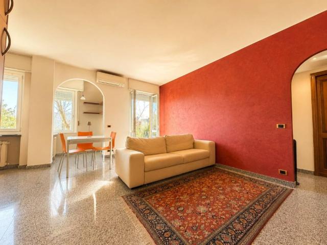 Appartamento in affitto a Milano viale Caterina da Forlì, arredato, ascensore, doppia esposizione TrovaCasa