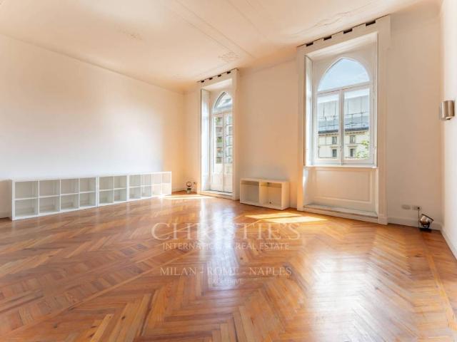 Appartamento in affitto a Milano viale Luigi Majno, parzialmente arredato, balcone, cucina abitabile TrovaCasa