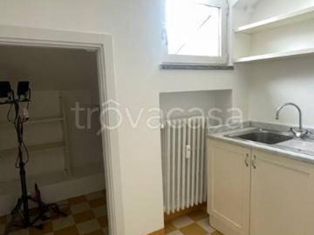 Appartamento in affitto a Milano corso Buenos Aires, terrazzo, parzialmente arredato, ascensore TrovaCasa