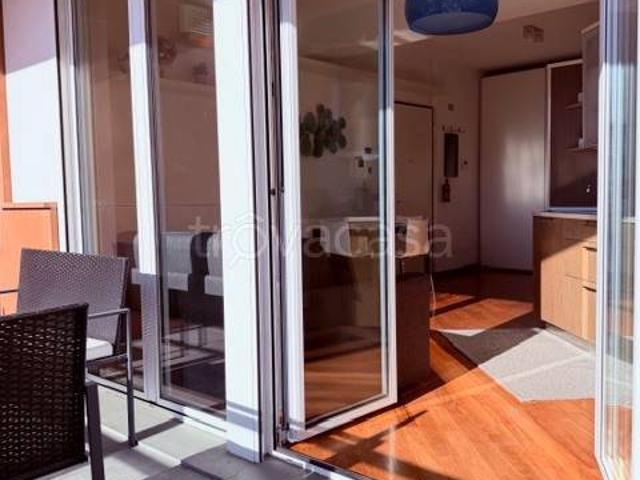 Appartamento in affitto a Milano corso di Porta Romana, 124, arredato, giardino, box TrovaCasa