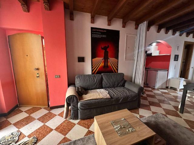 Appartamento in affitto a Milano MI