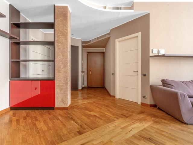 Appartamento in affitto a Milano MI