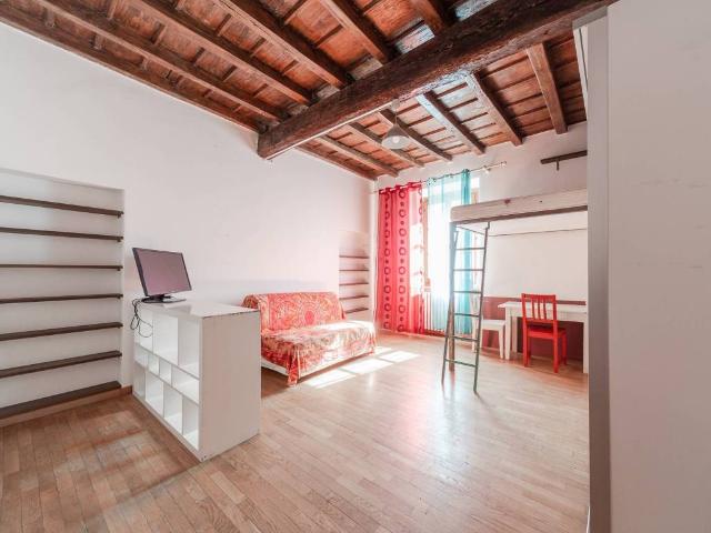 Appartamento in affitto a Milano MI