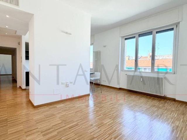 Appartamento in affitto a Milano MI