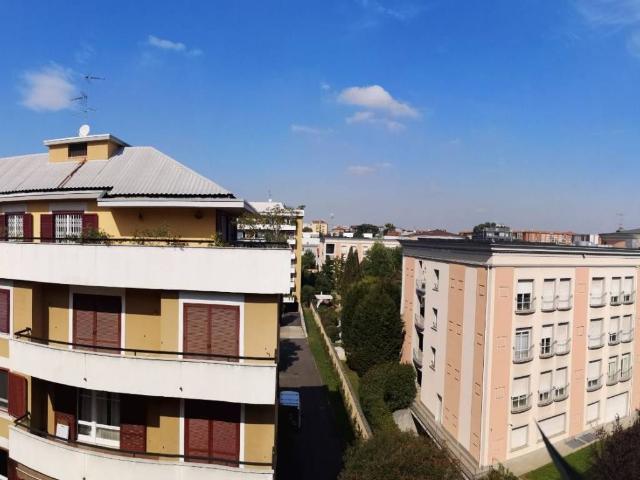 Appartamento in affitto a Milano MI