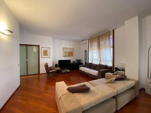Appartamento in affitto a Milano MI