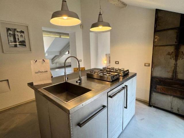 Appartamento in affitto a Milano MI