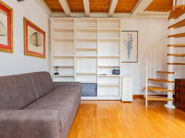 Appartamento in affitto a Milano MI