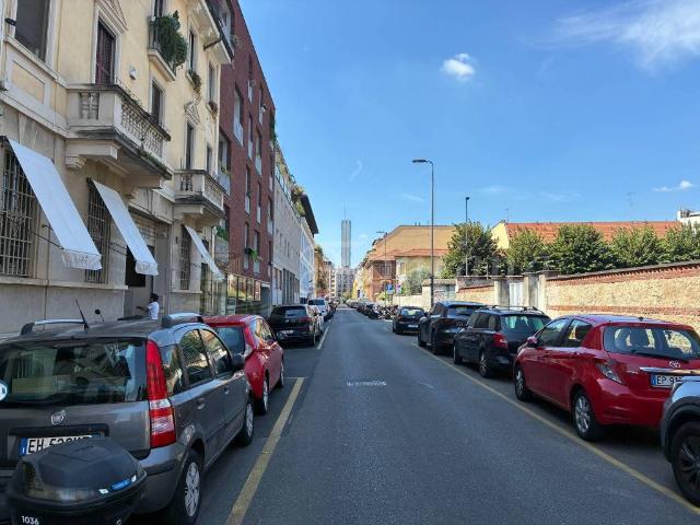 Appartamento in affitto a Milano MI