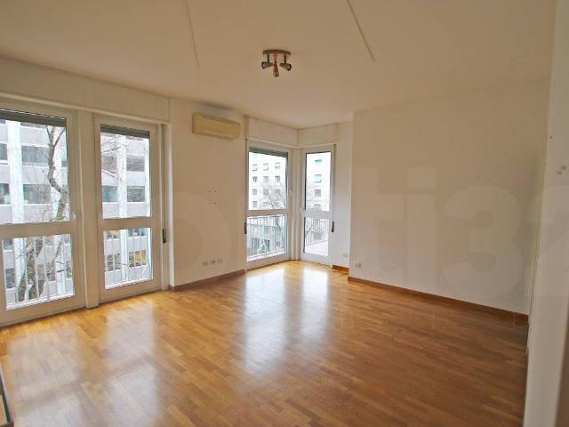 Appartamento in affitto a Milano MI