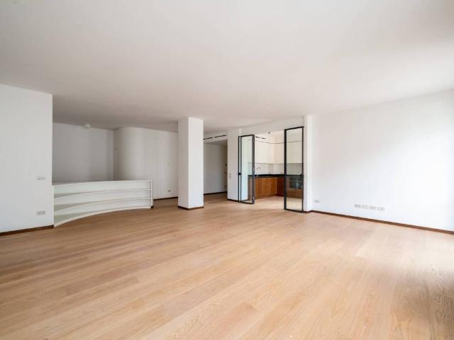 Appartamento in affitto a Milano MI
