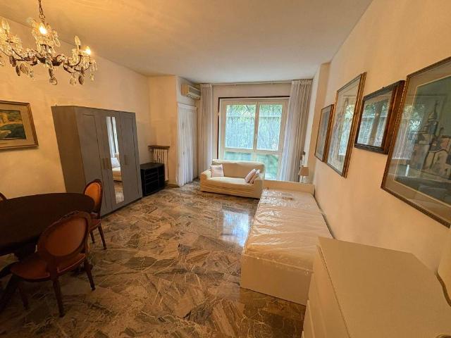 Appartamento in affitto a Milano MI