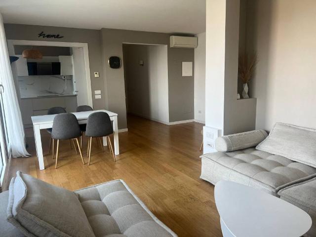 Appartamento in affitto a Milano MI