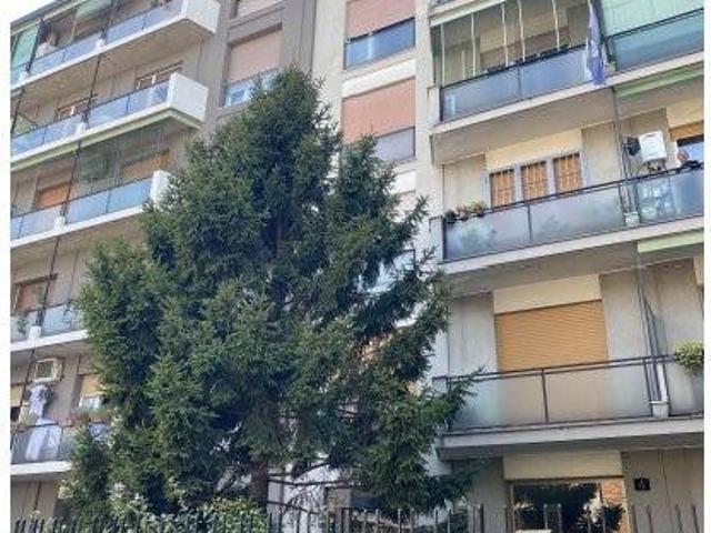Appartamento in affitto a Milano MI