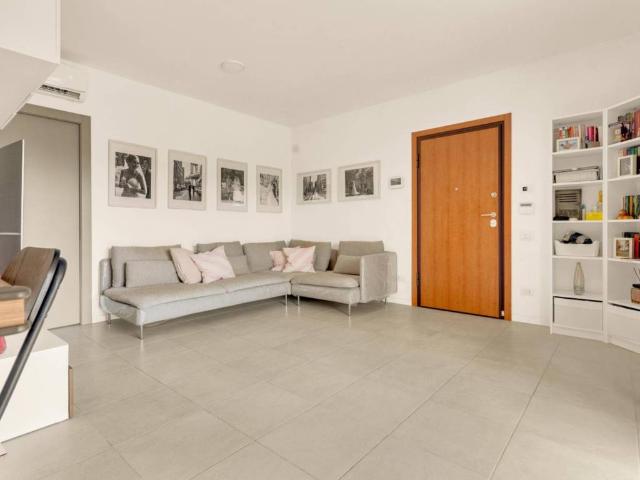 Appartamento in affitto a Milano MI