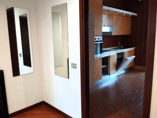 Appartamento in affitto a Milano MI