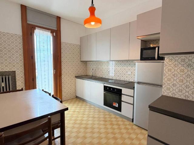 Appartamento in affitto a Milano MI