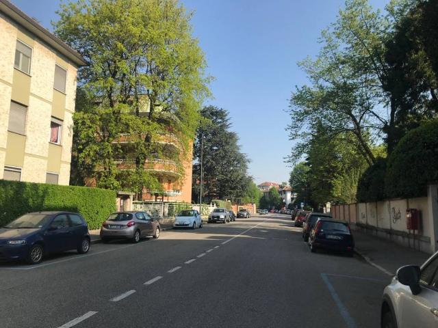 Appartamento in affitto a Milano MI
