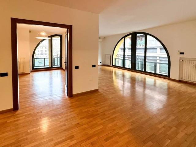 Appartamento in affitto a Milano MI