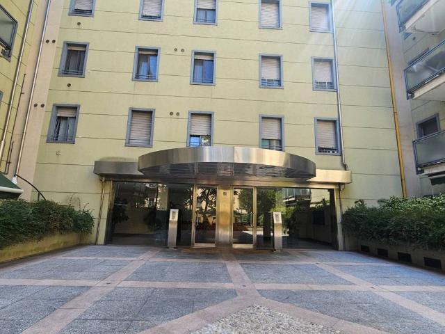 Appartamento in affitto a Milano MI