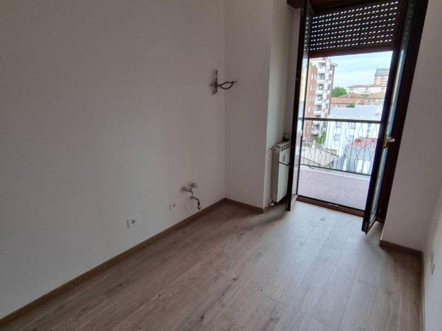 Appartamento in affitto a Milano MI