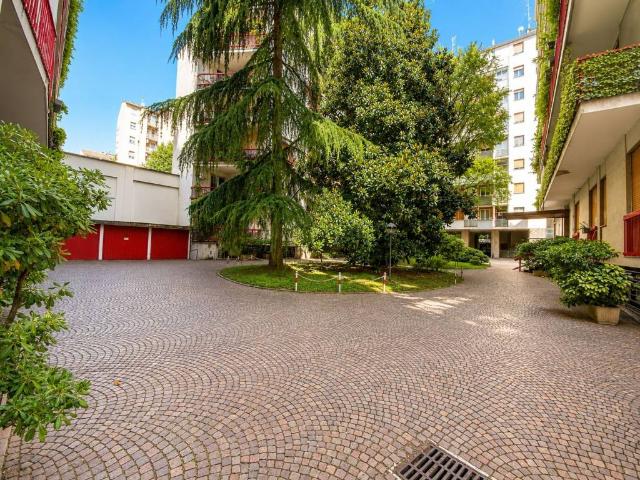 Appartamento in affitto a Milano MI