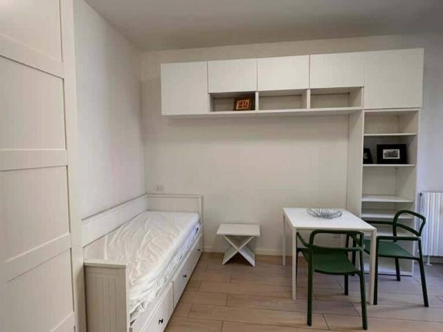 Appartamento in affitto a Milano MI