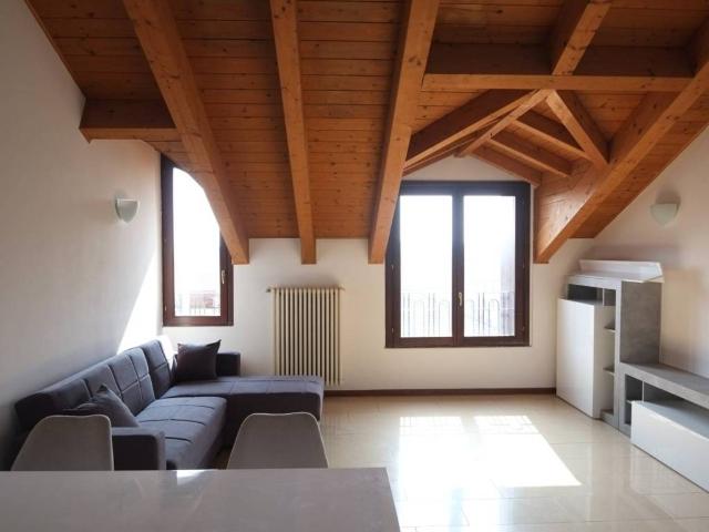 Appartamento in affitto a Milano MI