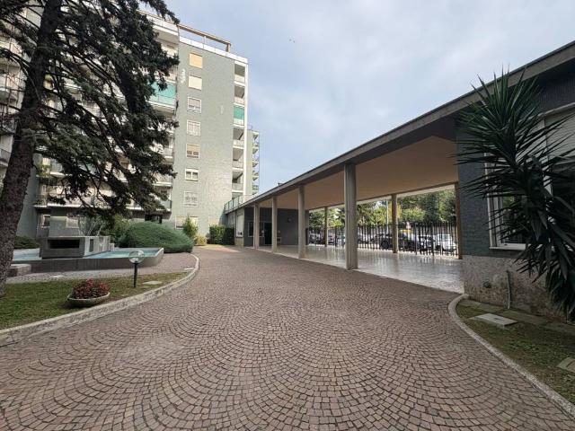 Appartamento in affitto a Milano MI