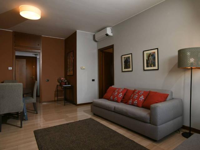 Appartamento in affitto a Milano MI