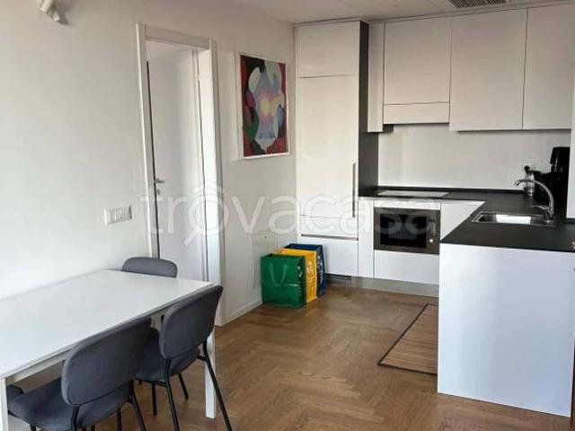 Appartamento in affitto a Milano piazza Cinque Giornate, Guastalla
