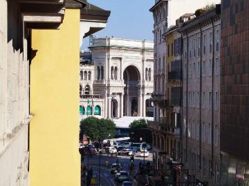 Appartamento in affitto a Milano piazza Santa Maria Beltrade, 2, non arredato/vuoto, terrazzo, ascensore TrovaCasa