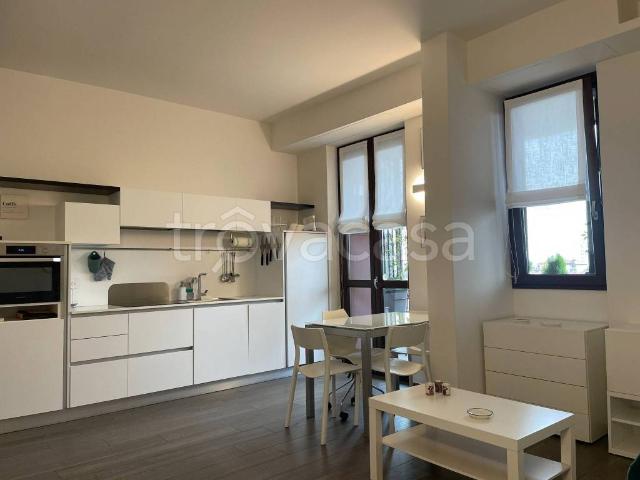Appartamento in affitto a Milano piazzale Antonio Cantore, arredato, riscaldamento centralizzato, ristrutturato TrovaCasa