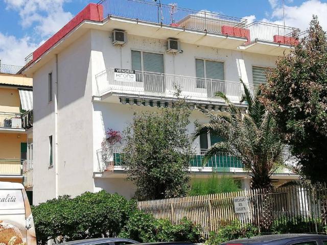Appartamento in affitto a Minturno LT