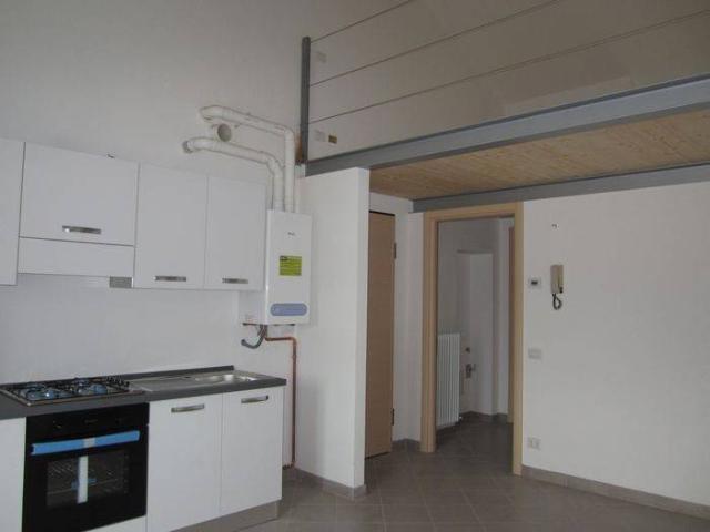 Appartamento in affitto a Missaglia LC
