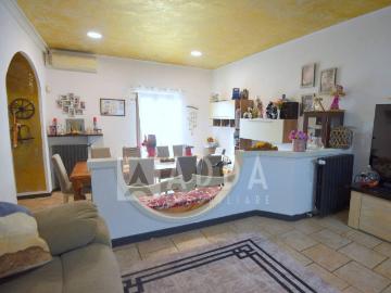Appartamento in affitto a Missaglia LC