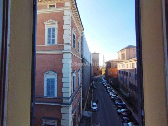 Appartamento in affitto a Modena corso Camillo Benso Conte di Cavour, non arredato/vuoto, arredato, box TrovaCasa