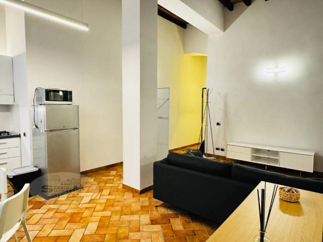 Appartamento in affitto a Modena largo Porta Sant'agostino, arredato, ascensore, centrale TrovaCasa